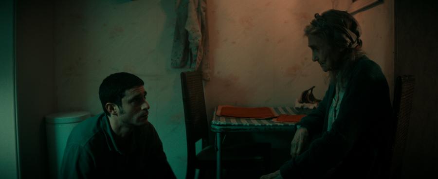 EL EXORCISMO DE MAZZIK